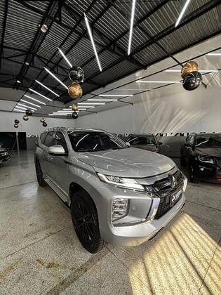 MITSUBISHI PAJERO SPORT 2.4 16V MIVEC TURBO DIESEL LEGEND AWD AUTOMÁTICO MITSUBISHI PAJERO SPORT 2.4 16V MIVEC TURBO DIESEL LEGEND AWD AUTOMÁTICO